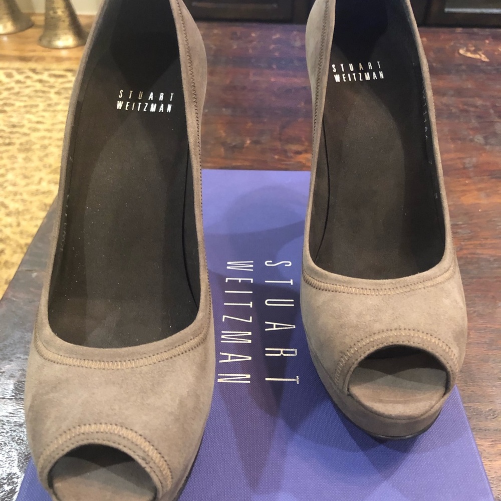 Stuart Weitzman Brown Suede Peep toe Pumps
